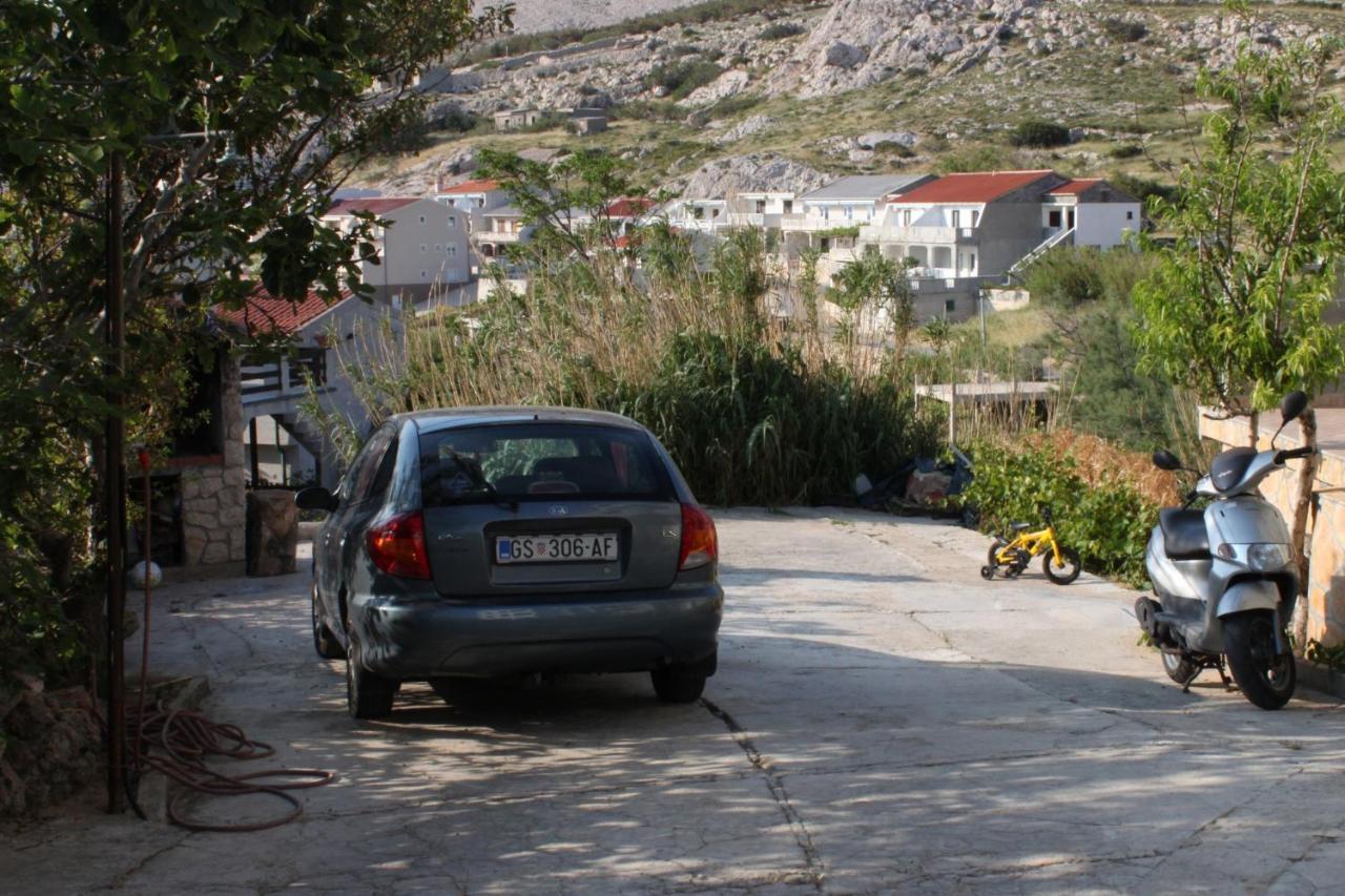 Apartments And Rooms With Parking Space Metajna, Pag - 4120 Bagian luar foto