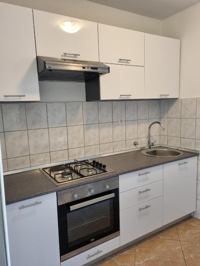 Apartments And Rooms With Parking Space Metajna, Pag - 4120 Bagian luar foto