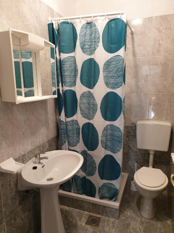 Apartments And Rooms With Parking Space Metajna, Pag - 4120 Bagian luar foto