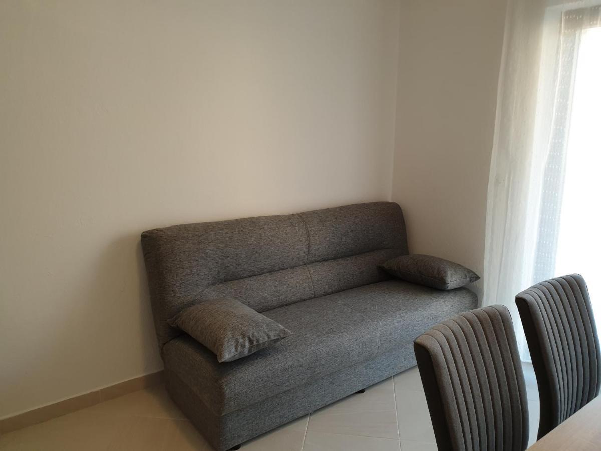 Apartments And Rooms With Parking Space Metajna, Pag - 4120 Bagian luar foto