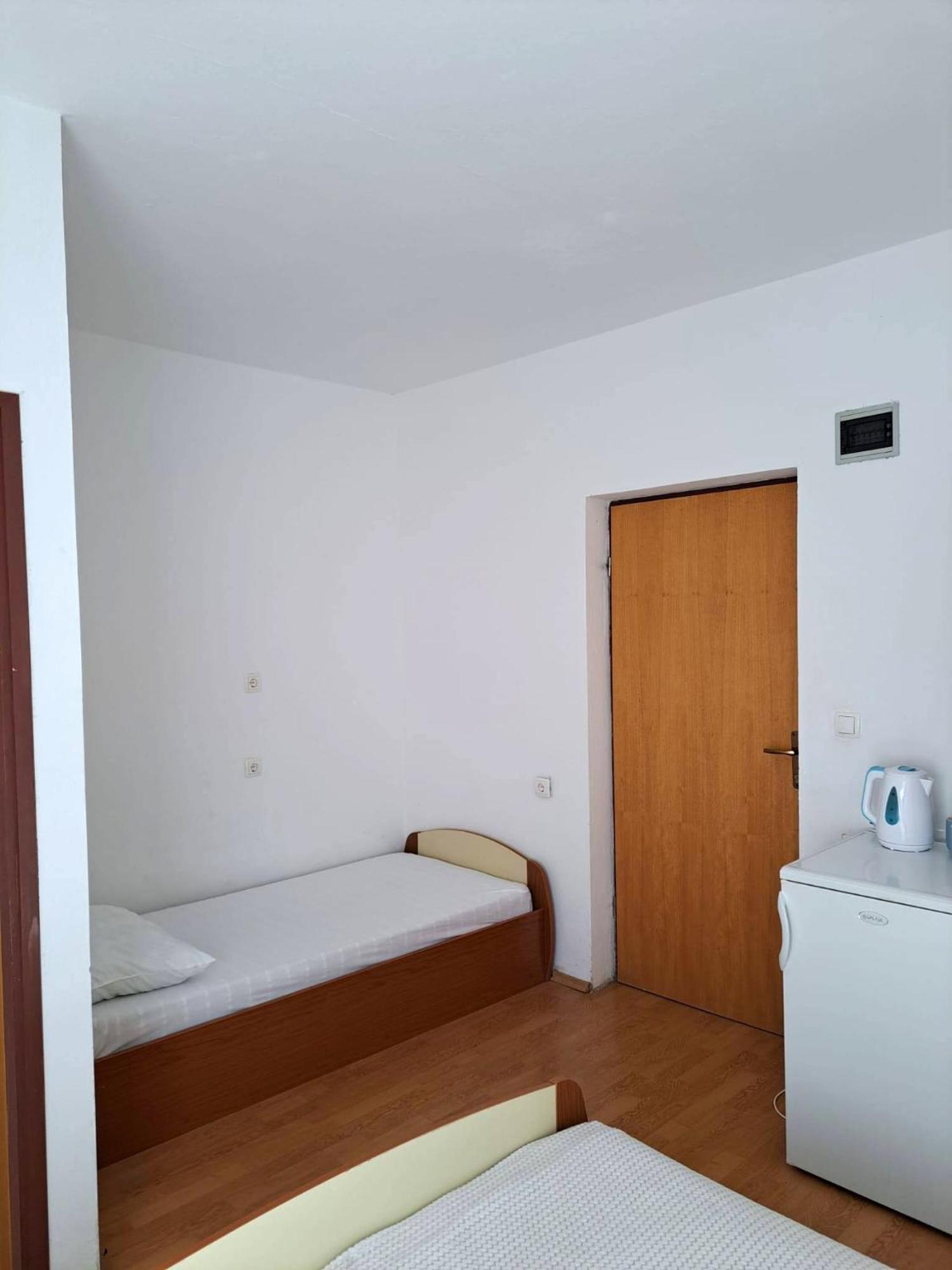 Apartments And Rooms With Parking Space Metajna, Pag - 4120 Ruang foto